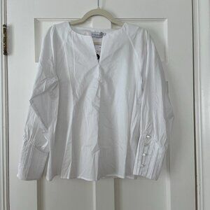 Harshman White V Neck Pullover Blouse w/beautiful button sleeves Size XS NWT